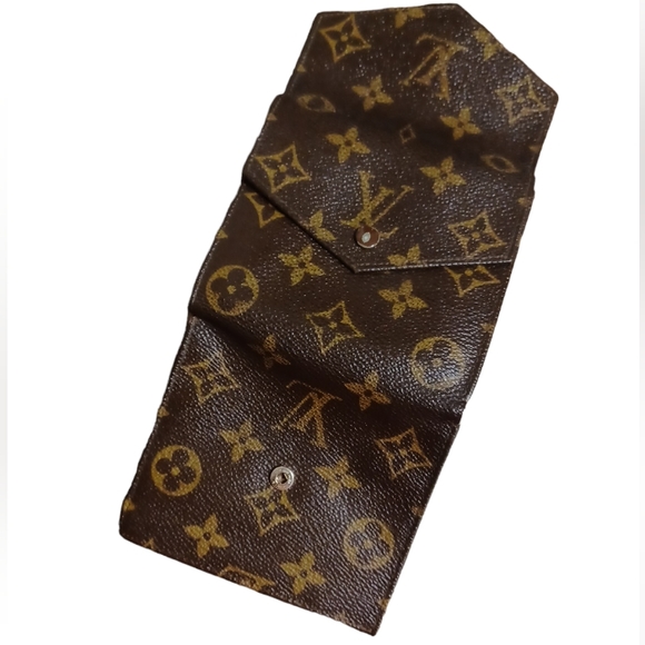 ✨️LOUIS VUITTON MONOGRAM ELISE WALLET - Picture 7 of 16